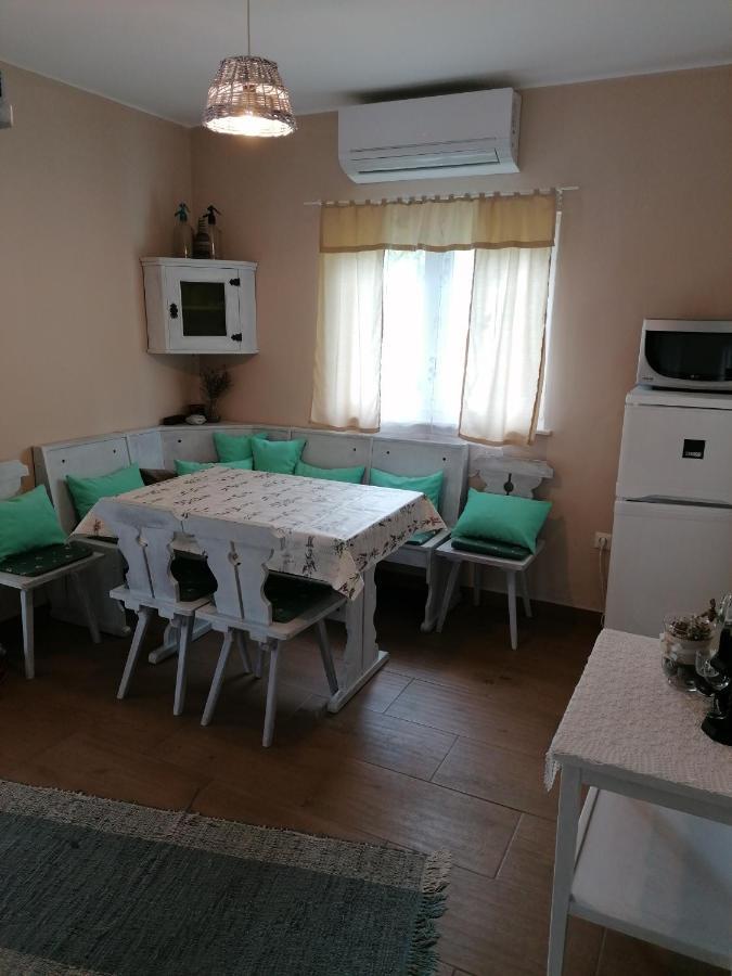 Menta Apartman Mezőkövesd المظهر الخارجي الصورة